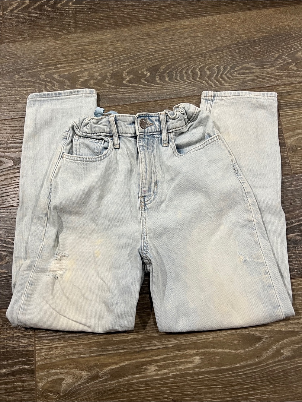 GAP Light Blue Denim Mom Jeans